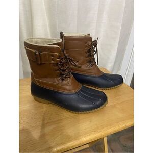 JBU faux fur lined rain boots size 8.5